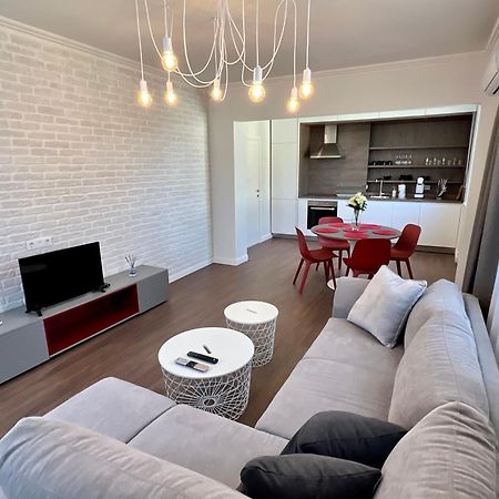 Location ! Location ! Location ! City Garden View Apartment Sofía Exterior foto